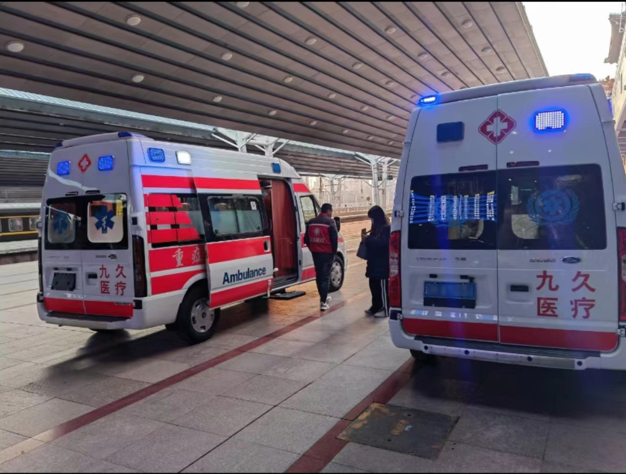 吉隆县救护车长途转运